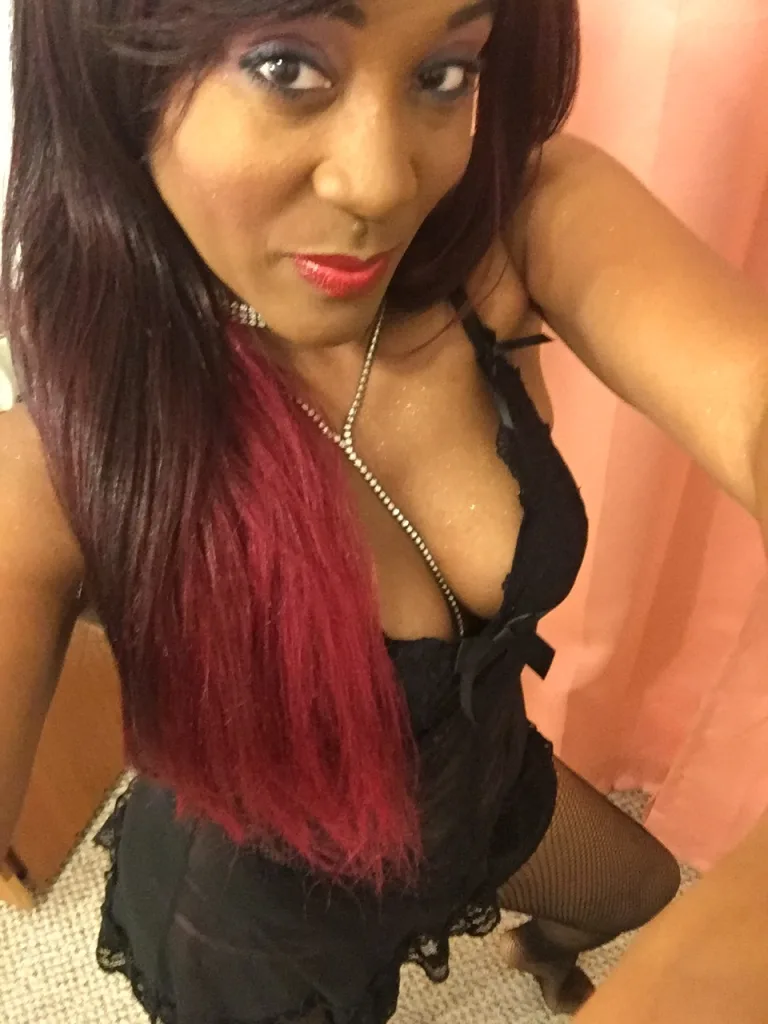 RoseAngelGoddess — Streamate Photos