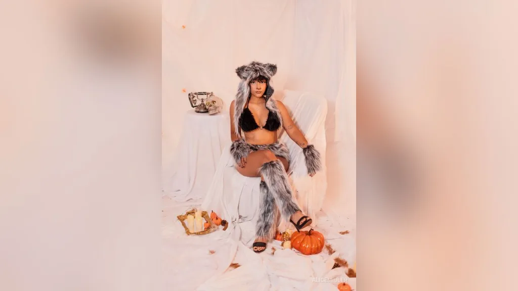 AliceMiuler — halloween