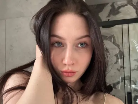 KenaHalnon cam model
