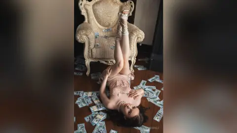 MarySparkle — Juicy enough to bankrupt kings