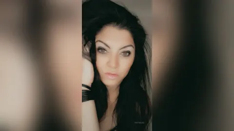 FreyaBlaze — Look into my eyes !