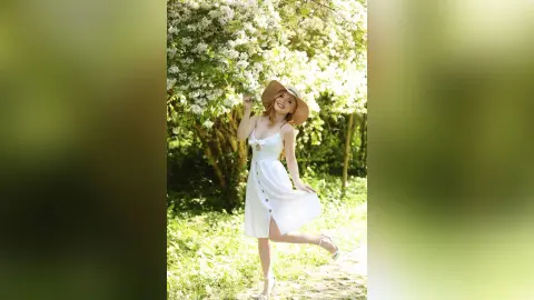 ChloeRichardson — Walking in the park