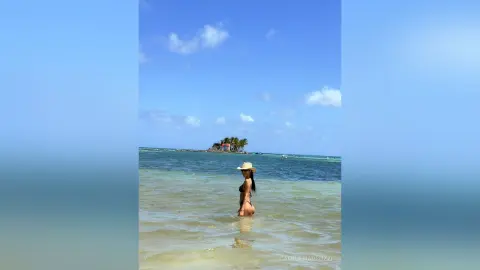CamilaMarcuzzi — I just love it here!