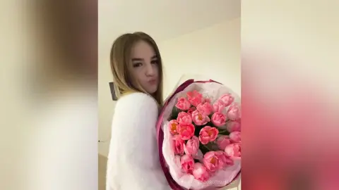 DorothaHiles — Flowers is my weakness