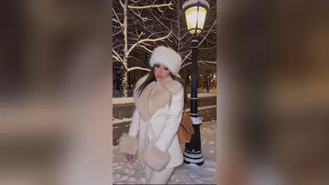 Meghan — Warm me up! 