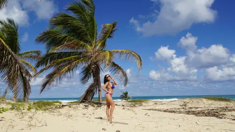 Vanessa — Beach , sun, sand...