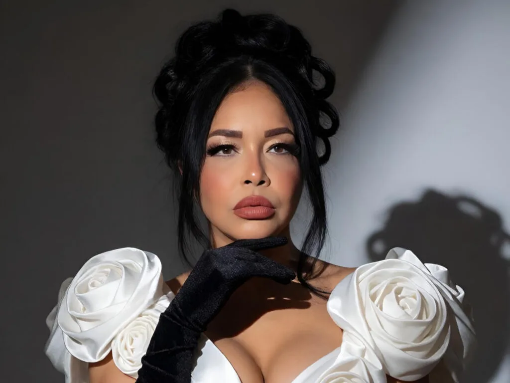 AngelinaDeleon