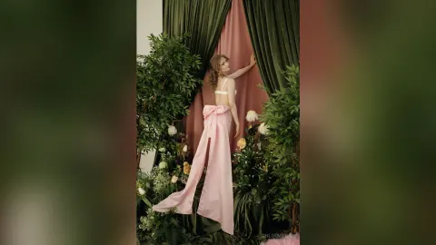 ChloeMillis — she looked like a woodland elf 💞