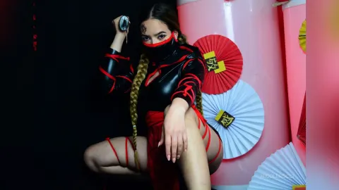 NicoleRocci — ...