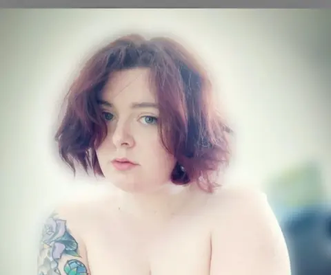 MaggieBeau — Streamate Photos