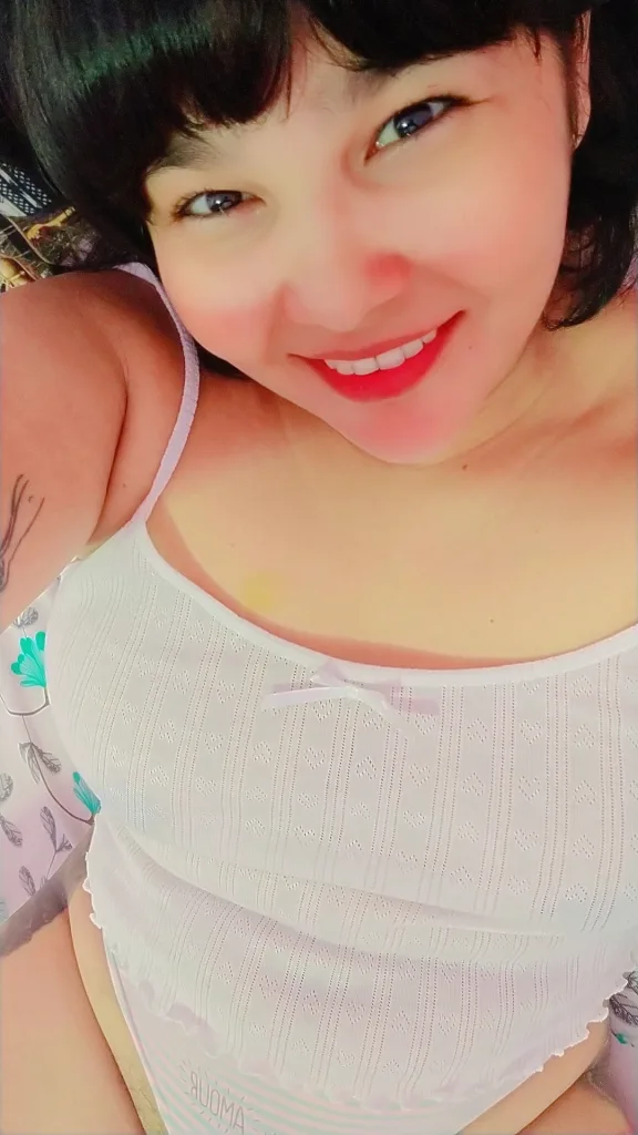 Petitealicia — Streamate Photos