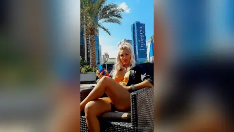 LeticiaLoren — Dubai