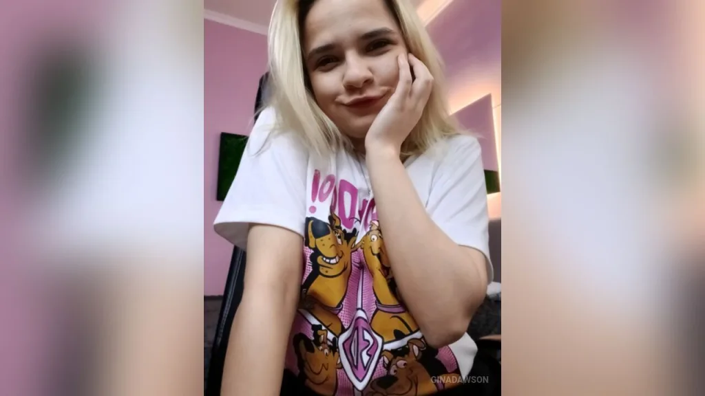 GinaDawson — live cam