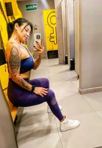 Helamilf — Streamate Photos
