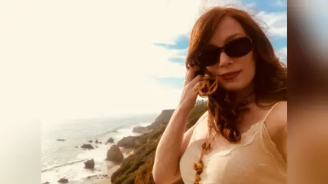 LittleRedBunny — LA 2018