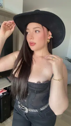 Alana_Velvet — Streamate Photos