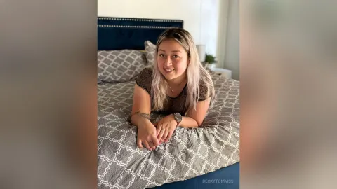 BeckyTommss — KISS ME