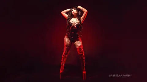 GabrielaAromms — 5
