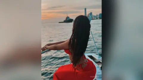AvaReece — 🌊