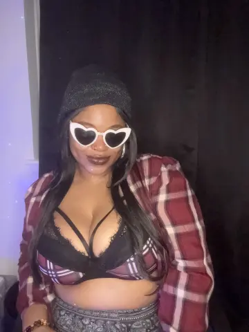 EmpressPhoenix — Streamate Photos