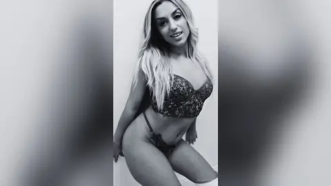 Jess — B&amp;W