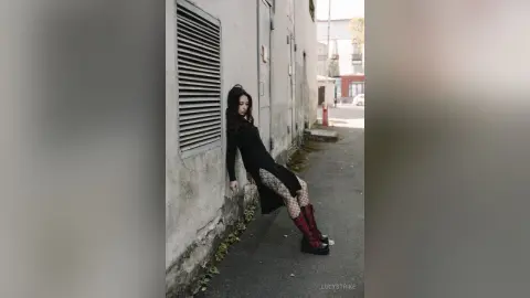 LucyStrike — .