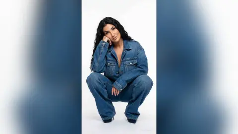 Kassandra — Denim