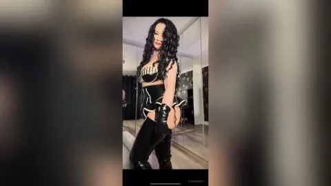 KarinnaKayy — Latex outfit