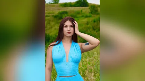 LunaDjein — I see it as very beautiful)