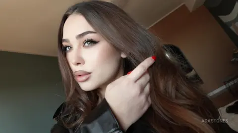 AdaStones — Selfies
