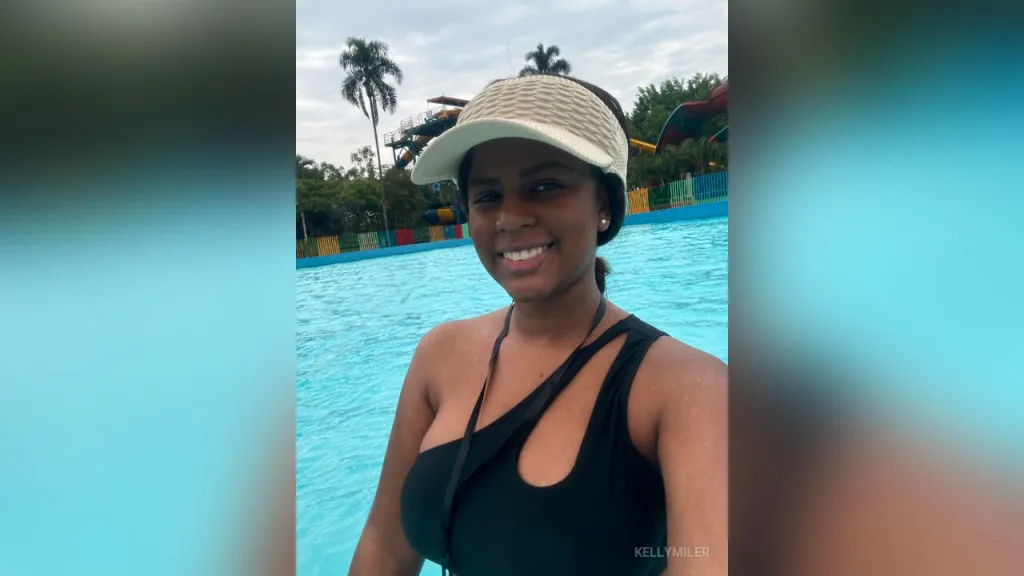 KellyMiler — Shall we take a delicious shower?