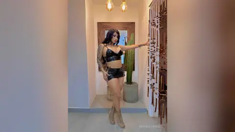 BrendaJimenes — Latex🔥