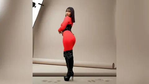AlisGuerrero — .