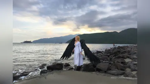 AngelinaEvanss — 5