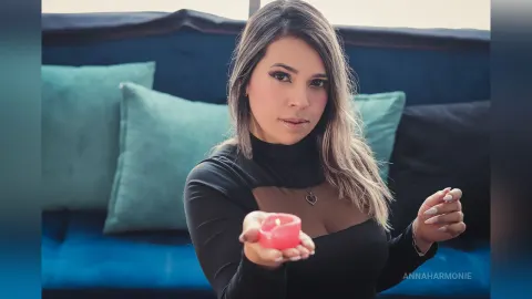 AnnaHarmonie — Sweet and Sexy