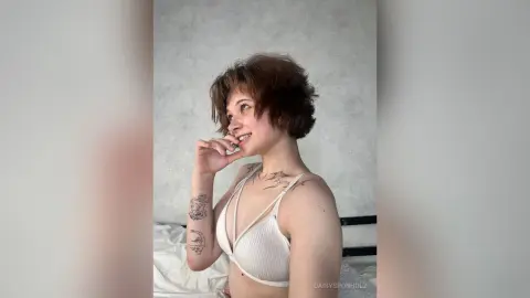 DaisySponholz — sexy kitty