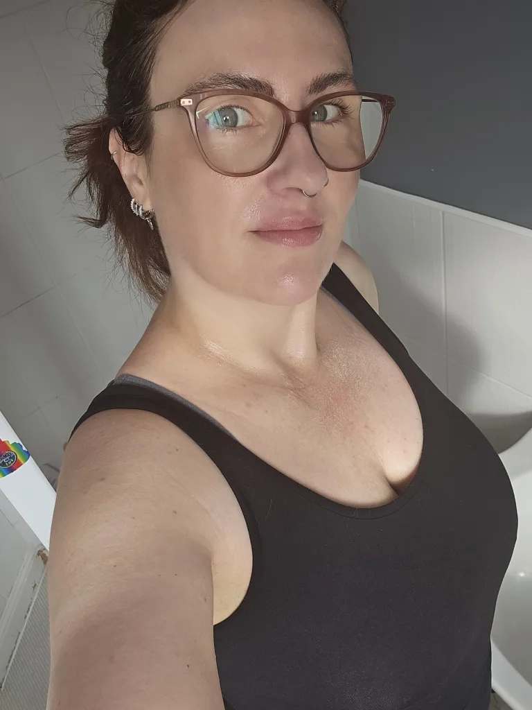 BritishBellaxx — Streamate Photos