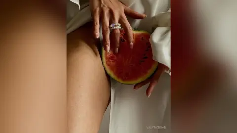 ValyMorgan — juicy❤🤤