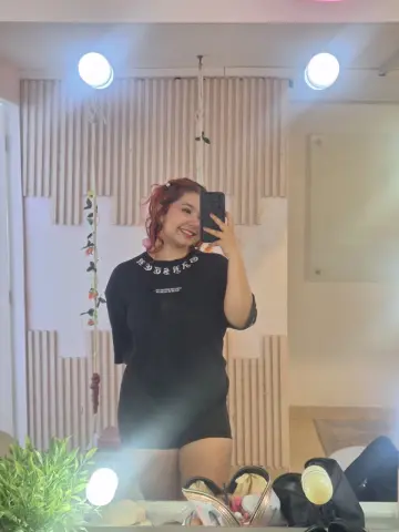 attenea_cutte — Streamate Photos