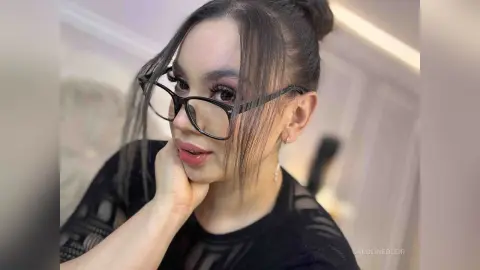 CarolineBleir — 🤓♥️
