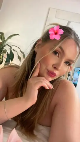 GaiaBaker — Streamate Photos