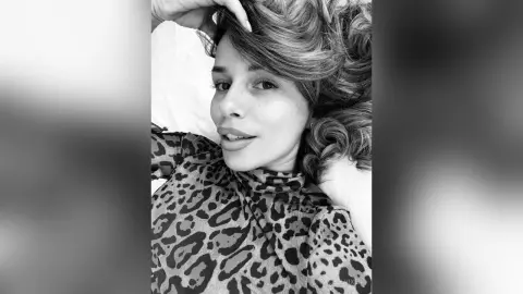 RachelVixen — B&amp;W 🫠