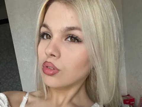 ThelmaLois cam model