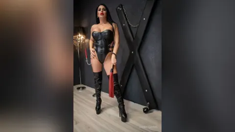 SonnyaDivine — SonnyaDivine pics