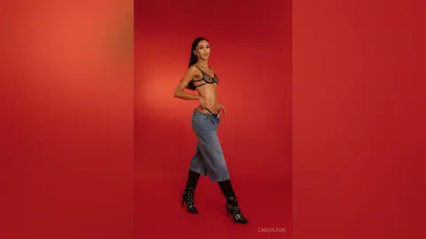 LaraOlson — Hot vibes only