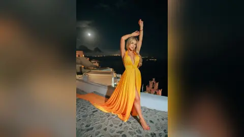 GabyPastori — a ray of sunshine in Greece