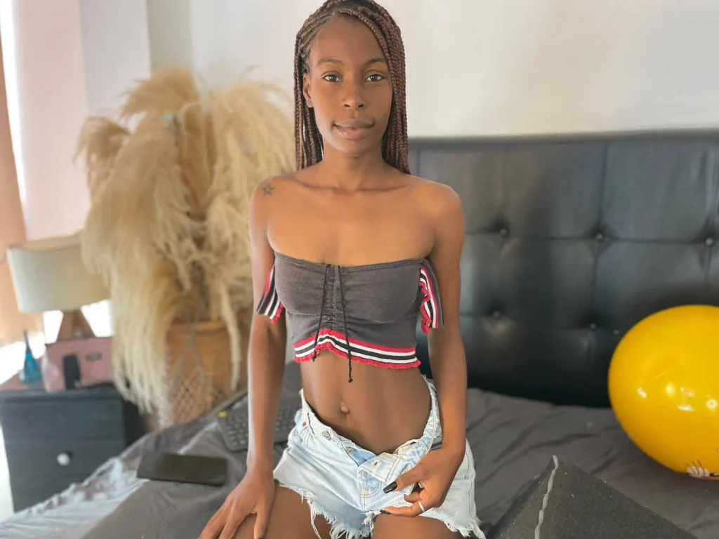 KatalinaCastillo19 — Streamate Photos