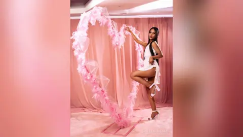 LauranJackson — SanValentine
