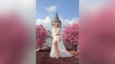 Carolina — Istanbul 