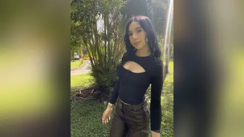 PaulinaGiovanni — Lovely Walk 🍃💕